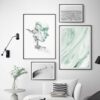 Interior moderno con impresiones artísticas