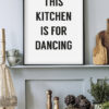 Decoración tipográfica minimalista para la cocina