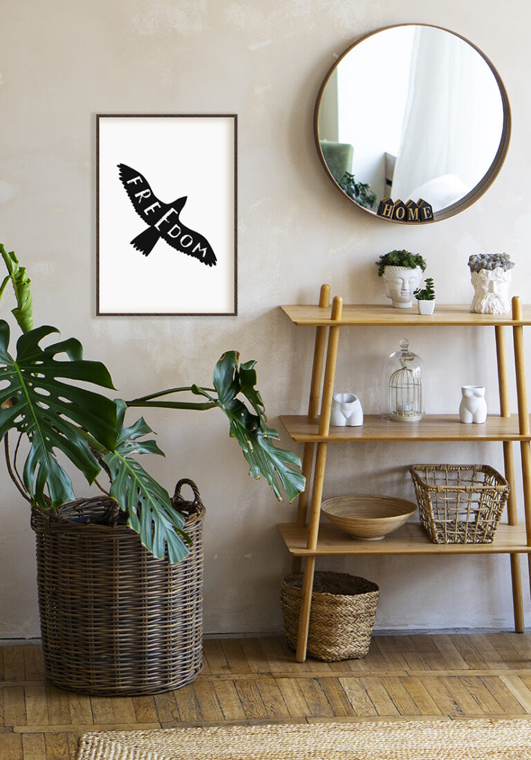 Diseño de ave en negro con estilo artístico