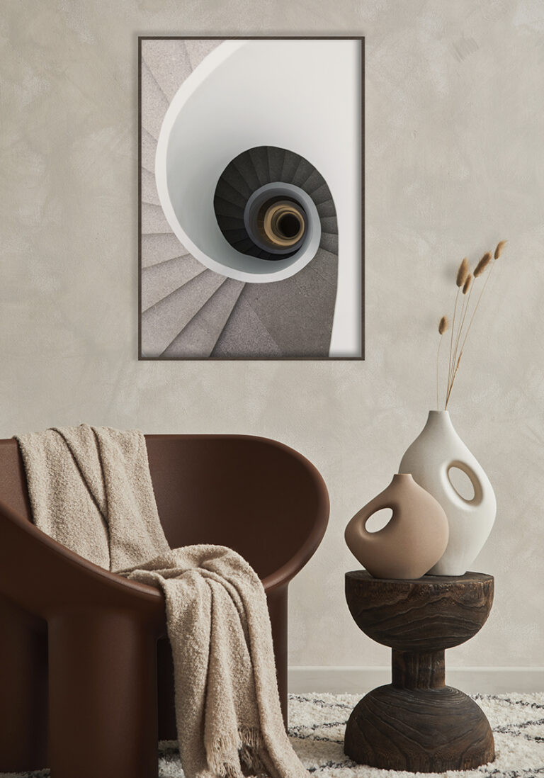 Escalera en espiral con diseño minimalista