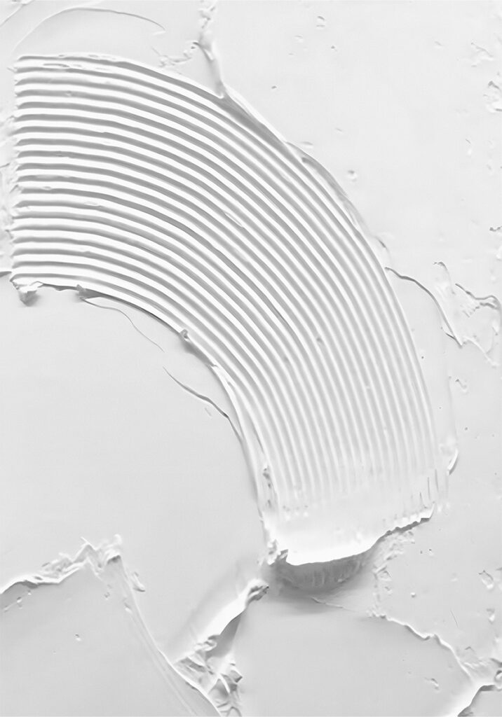 Obra abstracta minimalista en textura blanca