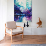 Ambiente Pieza de Arte Abstracto con Reflejos Vibrantes