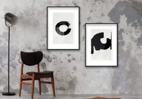 Minimalist art with circular brushstrokes