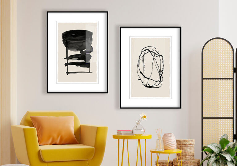 Obra minimalista en tinta negra