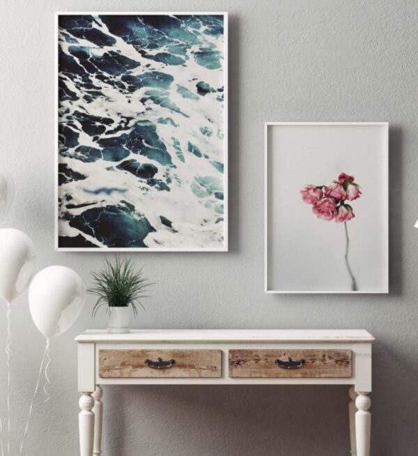 Decoración minimalista con marcos
