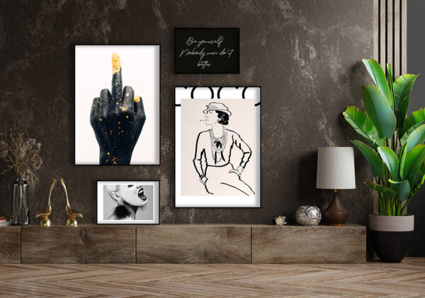 Galería de arte moderna con decoración estilizada