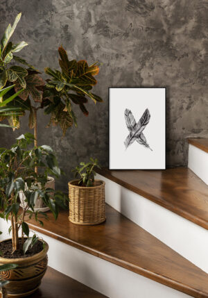 Dibujo artístico detallado de plumas cruzadas.