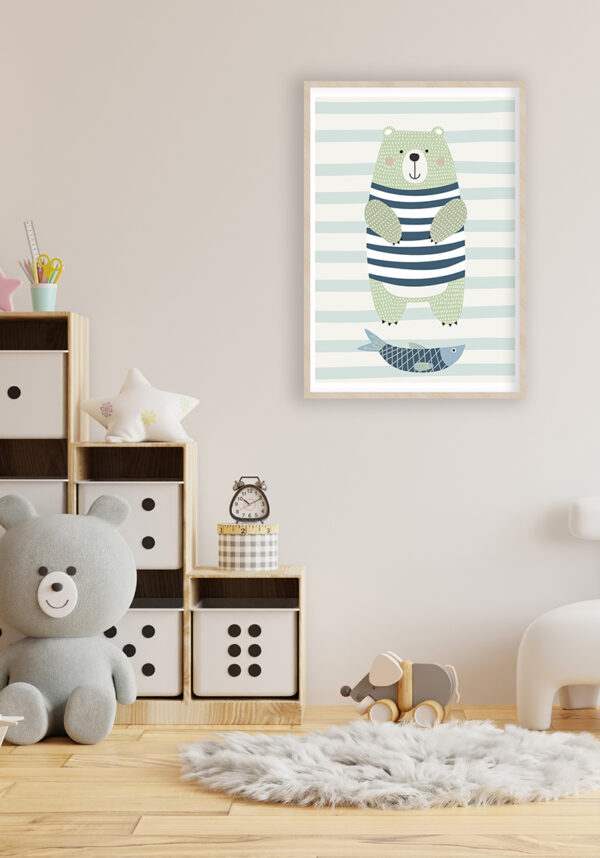 Oso Tierno con Pescado: Ilustración Infantil