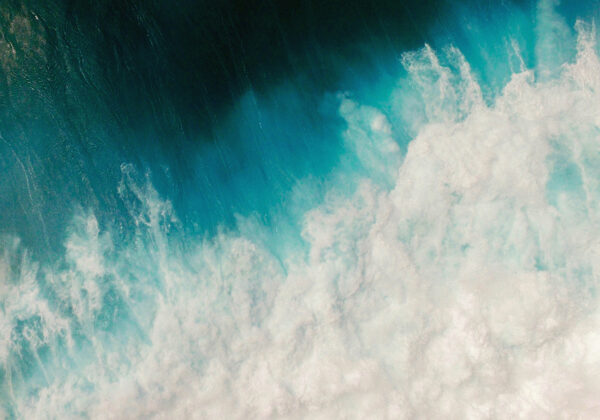Vista aérea de olas oceánicas