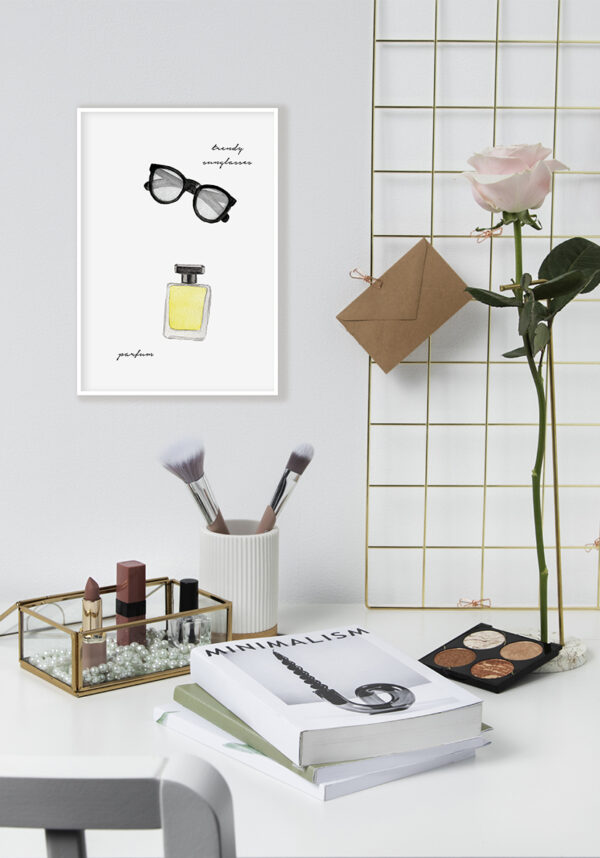 Ilustración en acuarela de gafas de sol y perfume