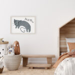 Ilustración de gato tierno con el texto Meow
