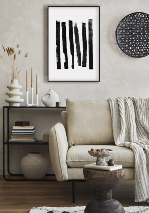 Trazos audaces de pintura negra abstracta