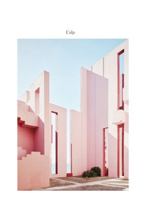 Diseño arquitectónico moderno en tonos rosas