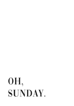 Frase minimalista para el domingo sobre fondo blanco