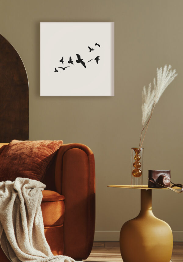 Ilustración minimalista de aves en vuelo