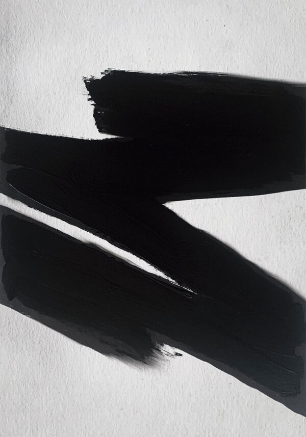Arte con pinceladas negras y estilo abstracto
