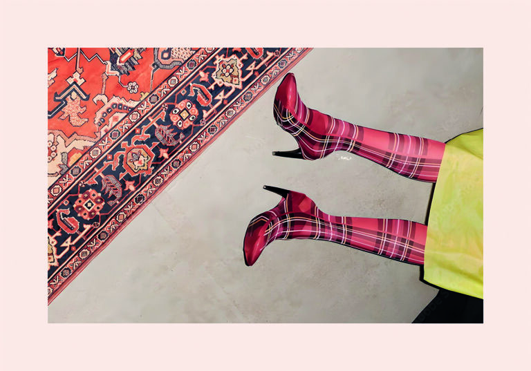 Tacones de Cuadro sobre Alfombra Decorativa