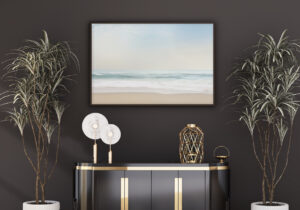 Olas Tranquilas del Mar Bajo Cielo Azul