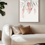 Silueta Femenina en Acuarela Abstracta