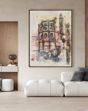 Arquitectura Catedralicia con Pinceladas Rosas para Interiores Elegantes