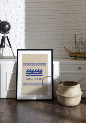 Lámina ilustrada con olas azules y mensaje Call of the Sea