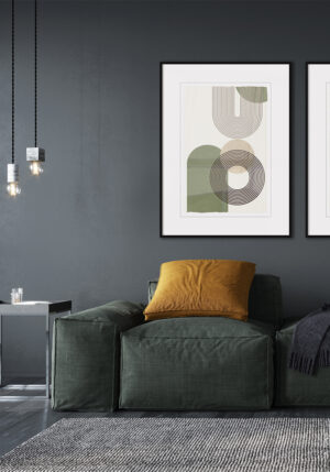 Decoración de salón moderno con paredes oscuras y arte abstracto minimalista.