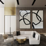 Díptico abstracto de gran formato en salón contemporáneo