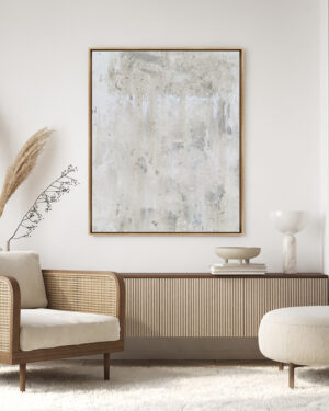 Ambiente Lienzo minimalista texturizado en tonos gris perla